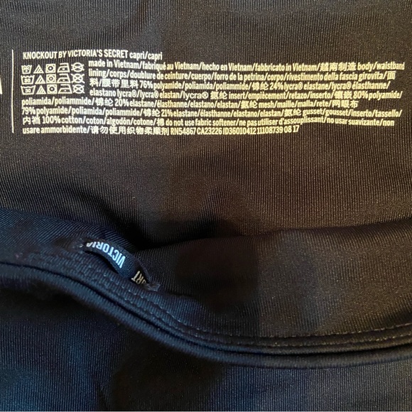 Victoria’s Secret Victoria Sport Knockout Capri Black Satin Panel Leggings - Picture 11 of 12